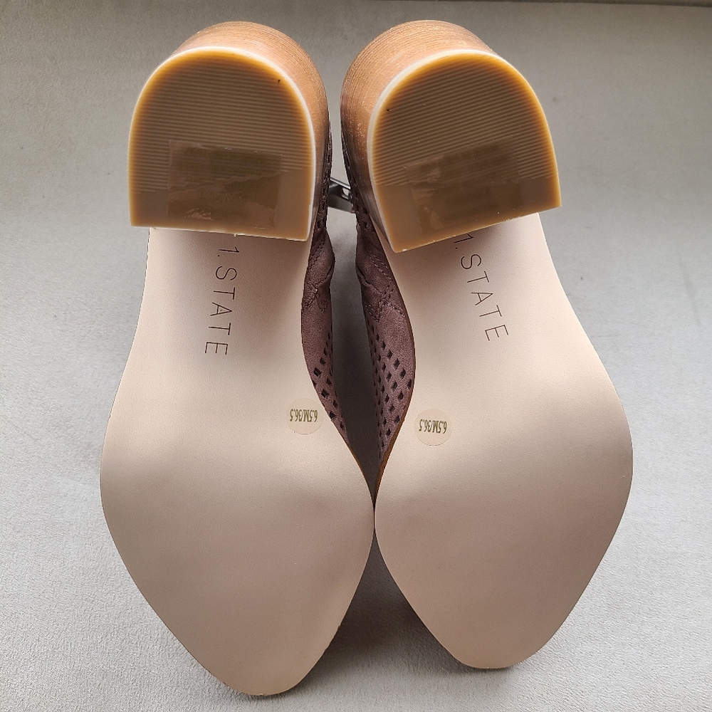 1. State Booties - Picture 6 of 7